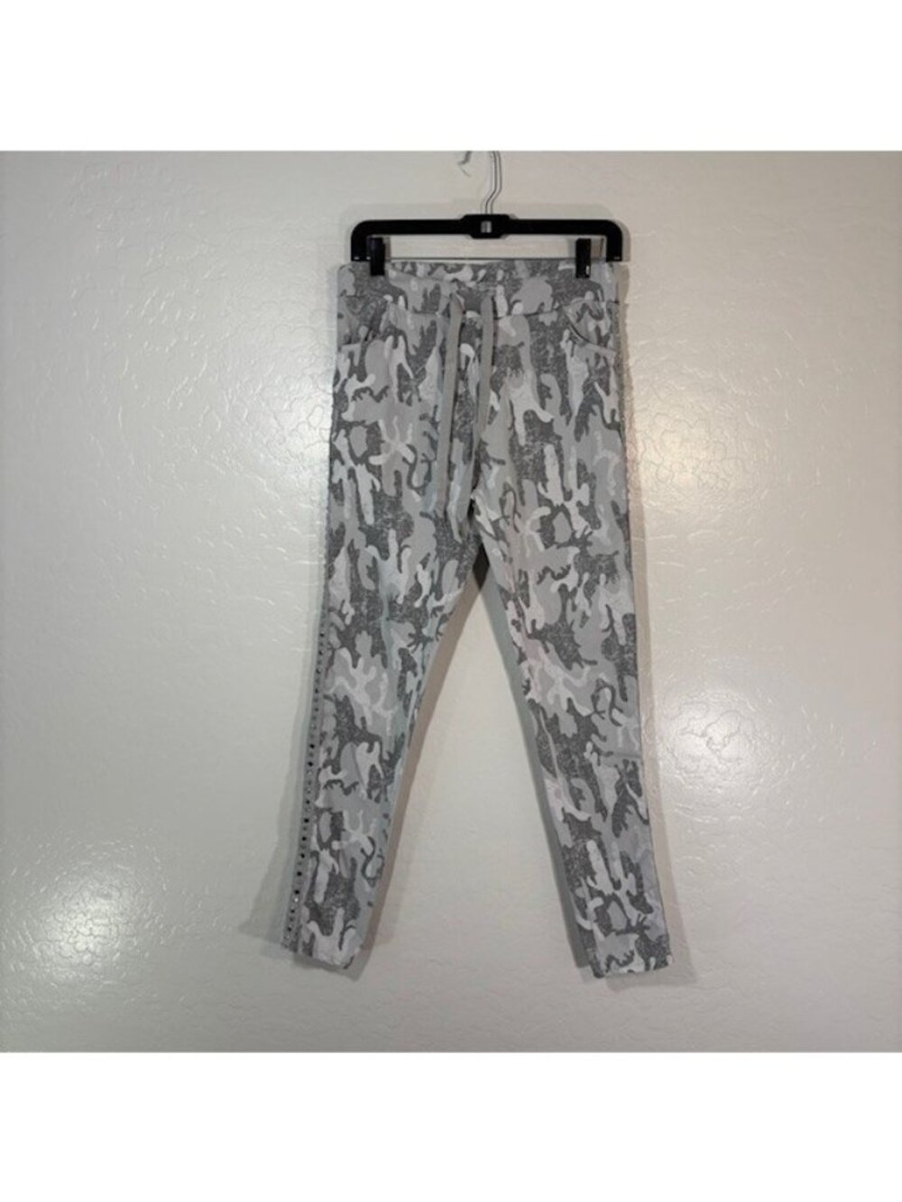 Venti6 Jogger Pants Womens Small Gray White Camo Studded Drawstring